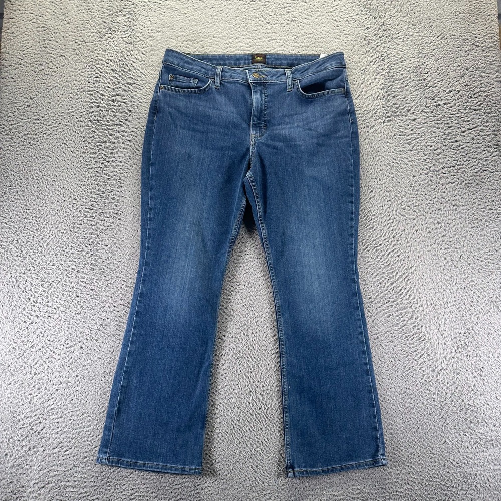 Lee Jeans Women's 34x28 Blue Cotton Denim Bootcut Leg Workwear Travel Faded